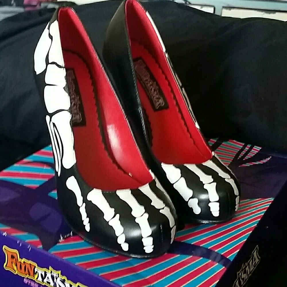Skeleton pumps - Picture 2 of 4
